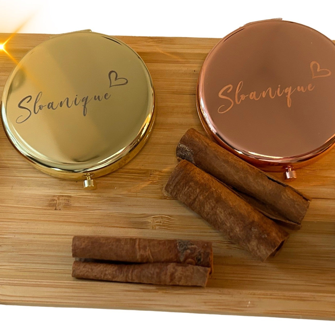 Compact Mirror